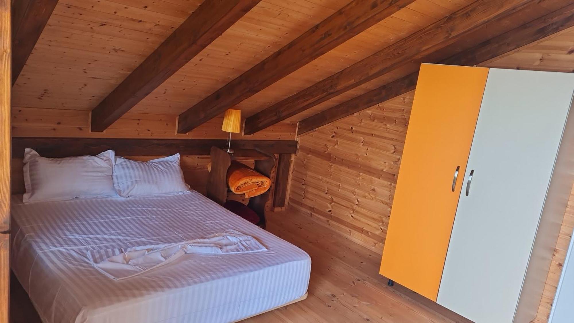 Sol Apartments Gjiri Lalzit Durrës 外观 照片